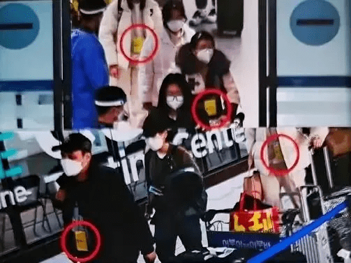 中国旅客吐槽入境韩国被挂黄牌，被隔离只能睡地板