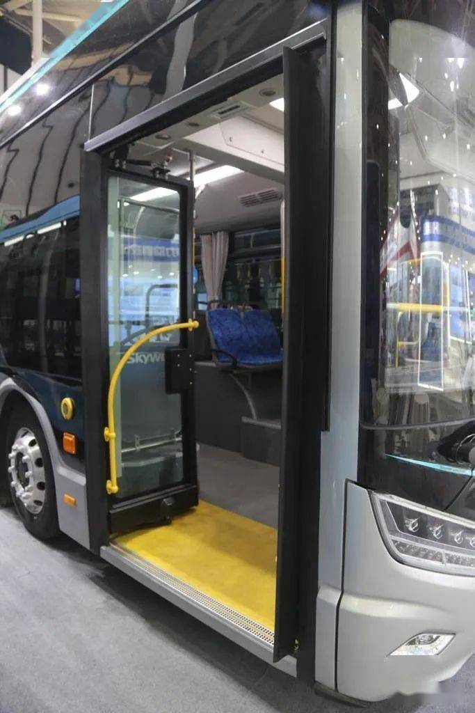 全新造型 看即将出口以色列的开沃纯电动公交车_搜狐汽车_搜狐网