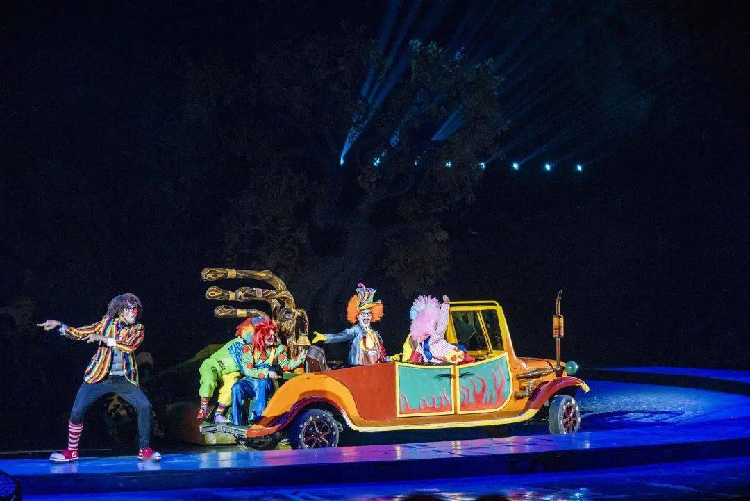 龙之梦大马戏重磅回归!本周六起王牌演艺燃情上演!