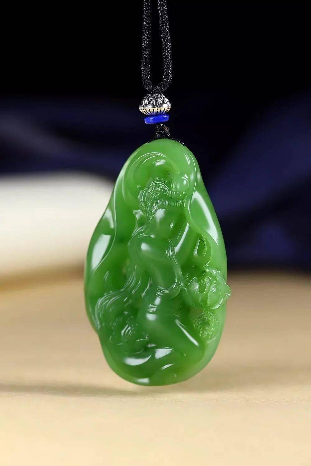 什么玉是最好的玉(什么玉最好有灵性养人)