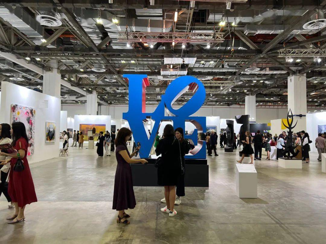 新加坡距离艺术中心的地位还差几个美术馆_搜狐网