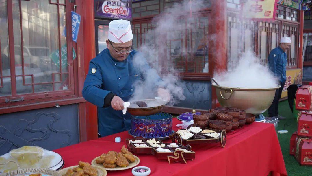 今天上午九点央视春节特别节目《向春而行丨欢聚这一刻》