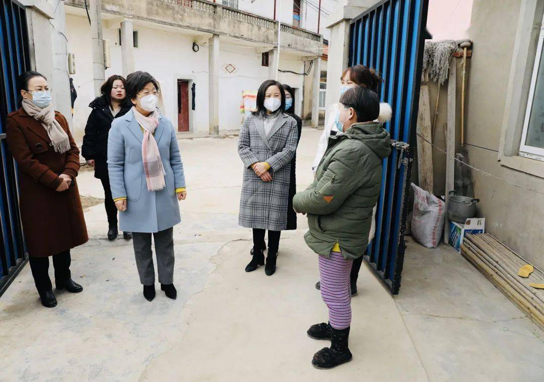 孝感市政府副市长吴婕走访慰问计生困难家庭_生活_关爱_孝南区