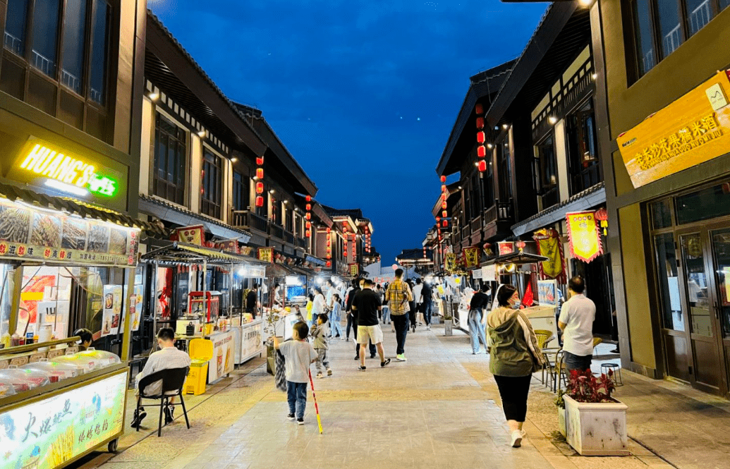 云台古镇 ▏2023年焦作春节灯展全攻略!39.