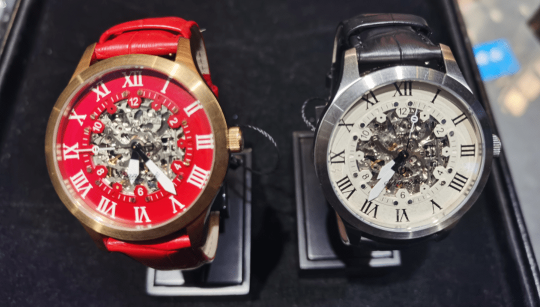 tower time现共有101款400种不同类型腕表,可谓让人眼花缭乱,目不暇接