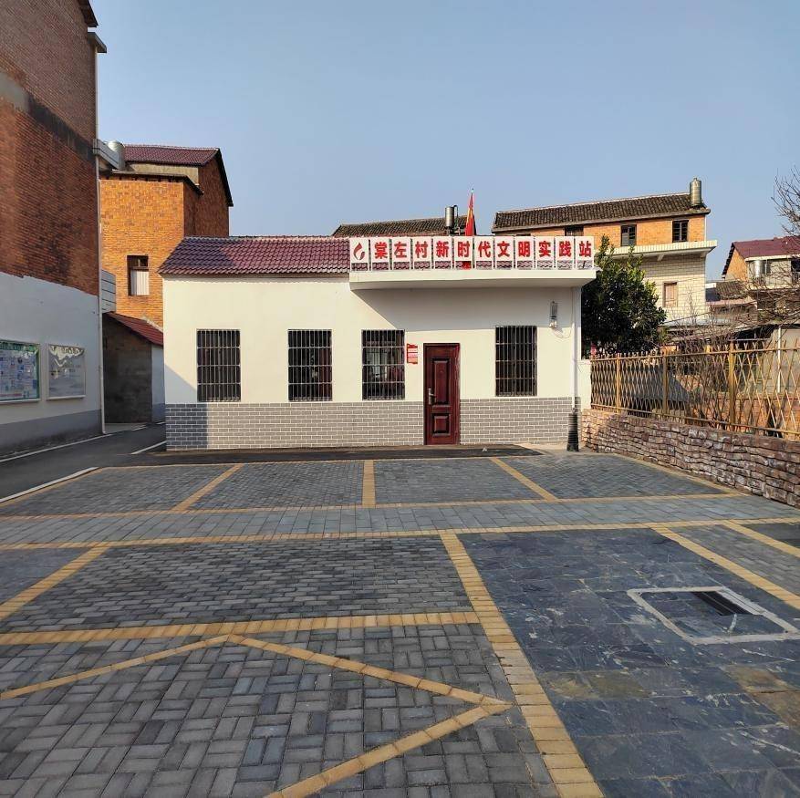 "海棠"广场焕新颜 百姓脸上笑开颜_村民_改造_整治