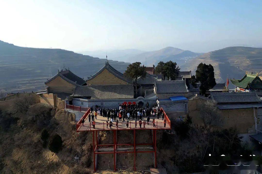 甘谷天门山观景台——"凌虚台"揭牌亮相_渭水_晚霞_千年