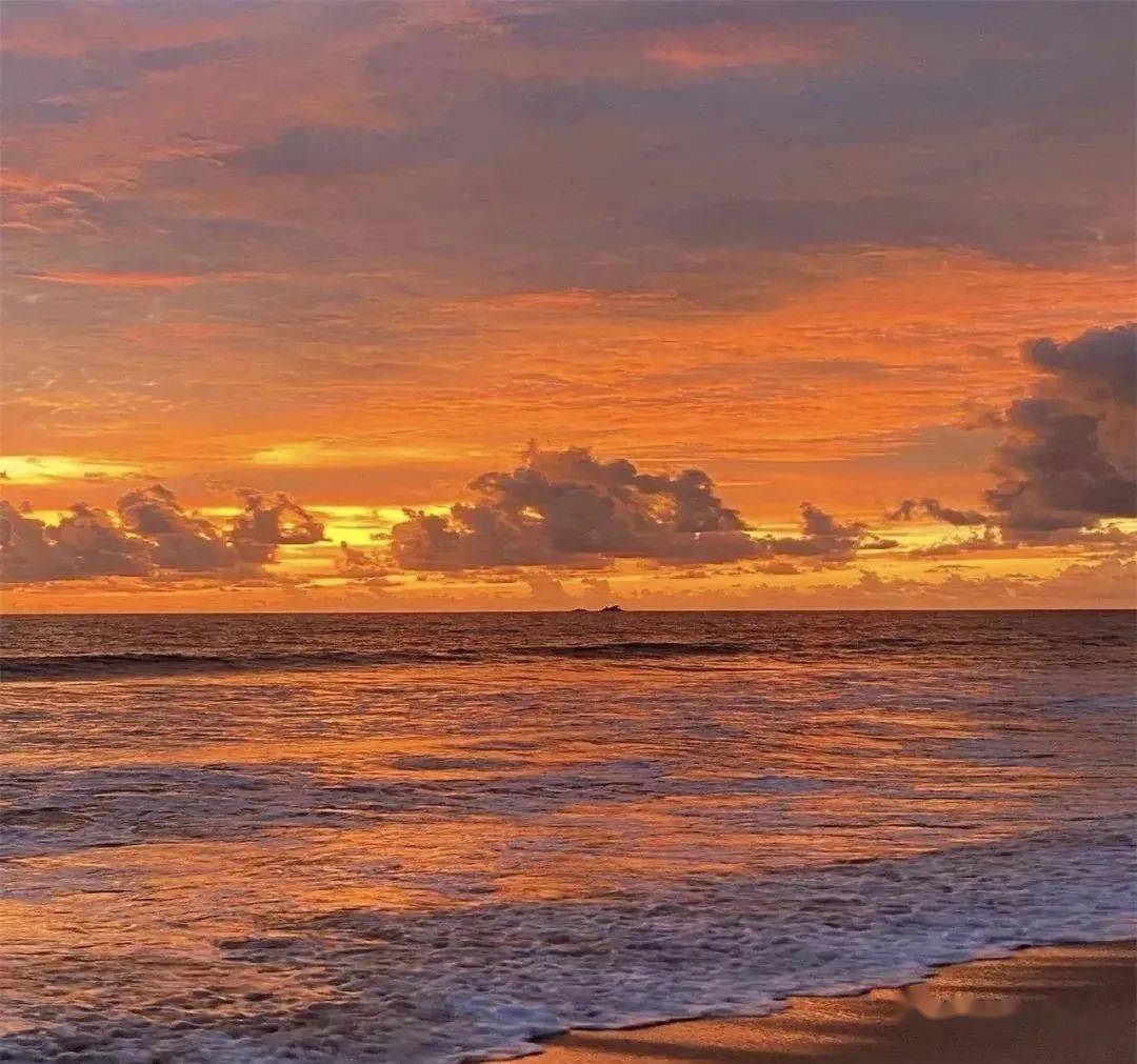 适合深夜发圈的走心文案