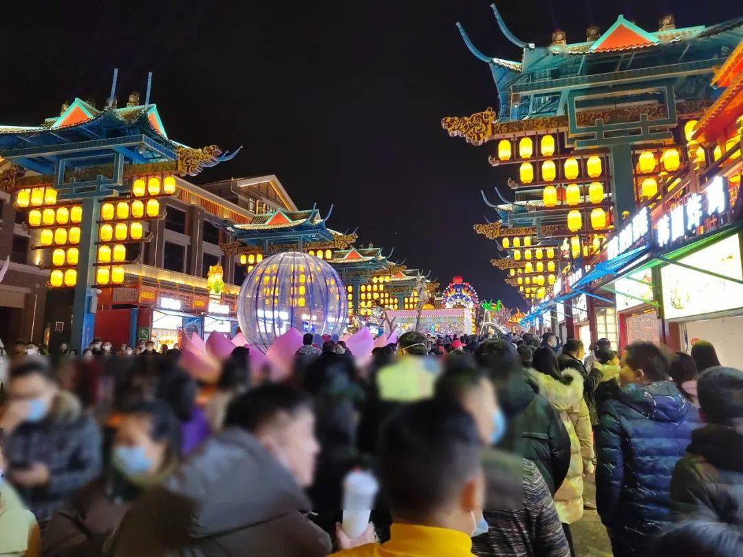 开街即红,人人点赞。南宁之夜16天,创下游客量145万人/次的好佳绩!_旅游_景区_发展