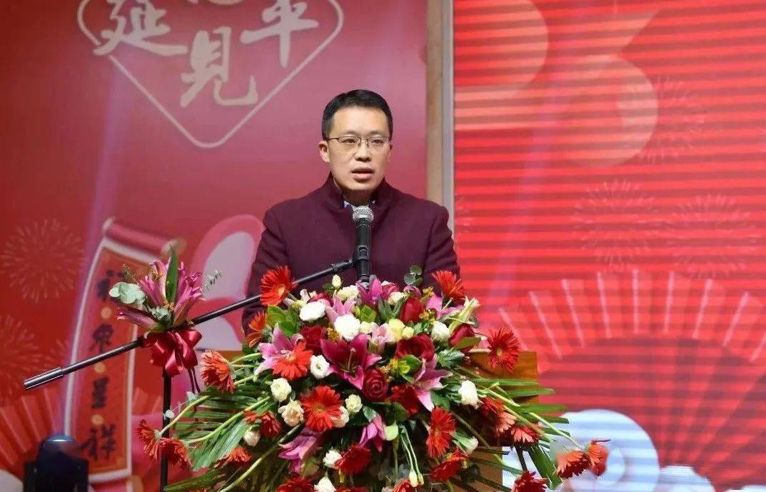 区委书记黄桂诚在致辞中说,延平历来就有亲商,重商的优良传统,延平的