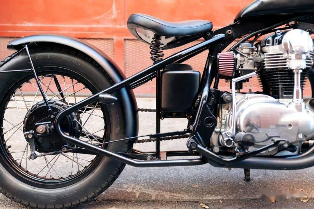 triumph bonneville 的 川崎w650,绝对的复古调性 | 酷乐机车_搜狐