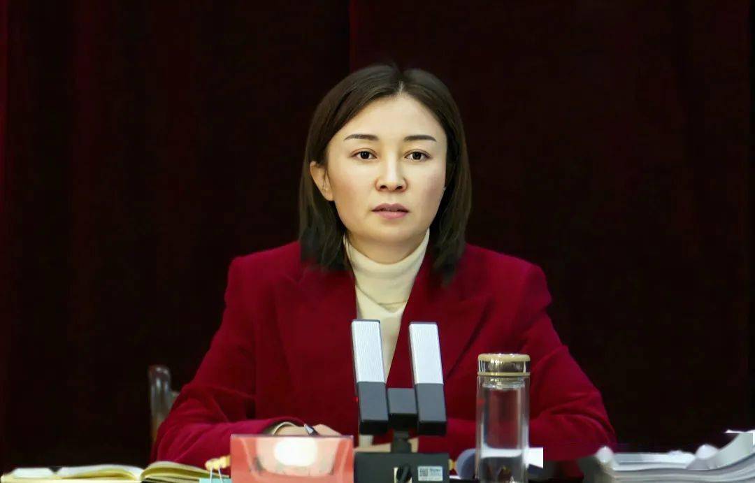 阿克塞县十九届人民政府县长办公会暨第18次常务会议召开