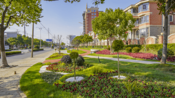 为了最大程度服务群众,方便群众休闲健身,2022年海门启动了荔园南侧