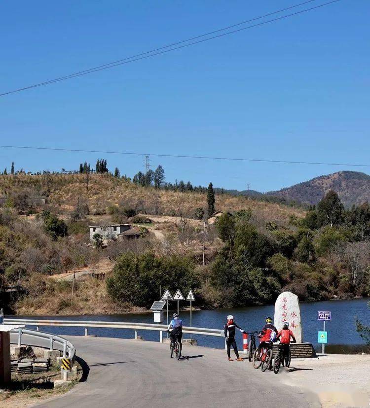螳螂川上青龙峡_青龙镇_温泉_安宁市