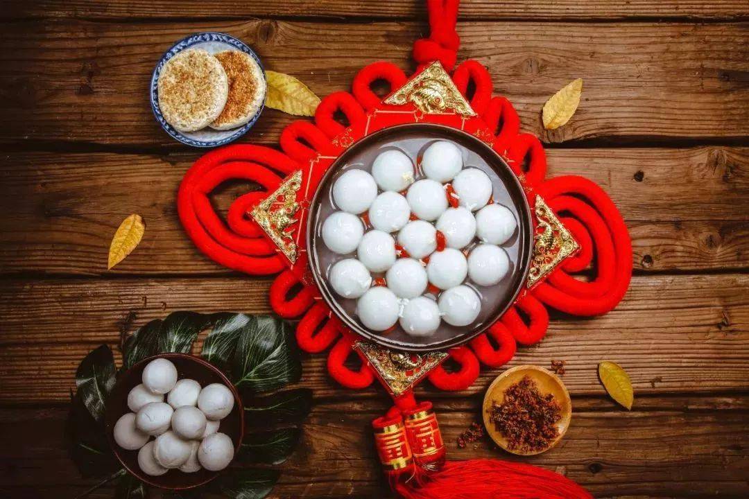 快乐的元宵节作文_元宵节象征圆圆满满_元宵节文化意义