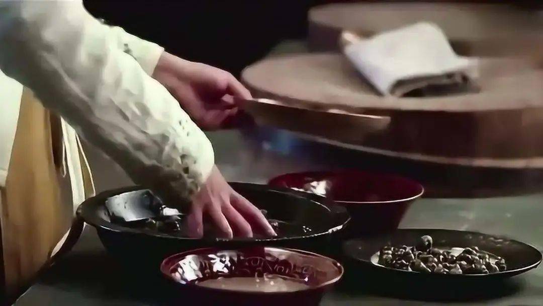 中国古代的十大名厨都有谁?竟然有六个女人!_萧美人_女子_易牙