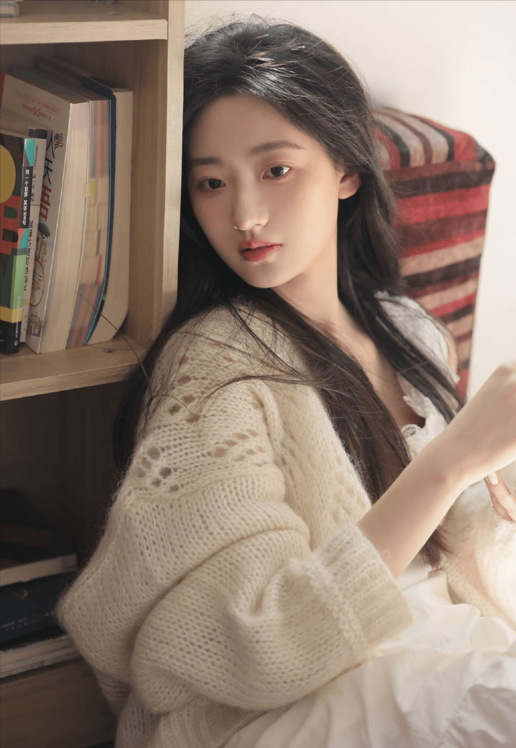 从被欺负的可怜女到纯欲少女,这个99年小花太会演了!