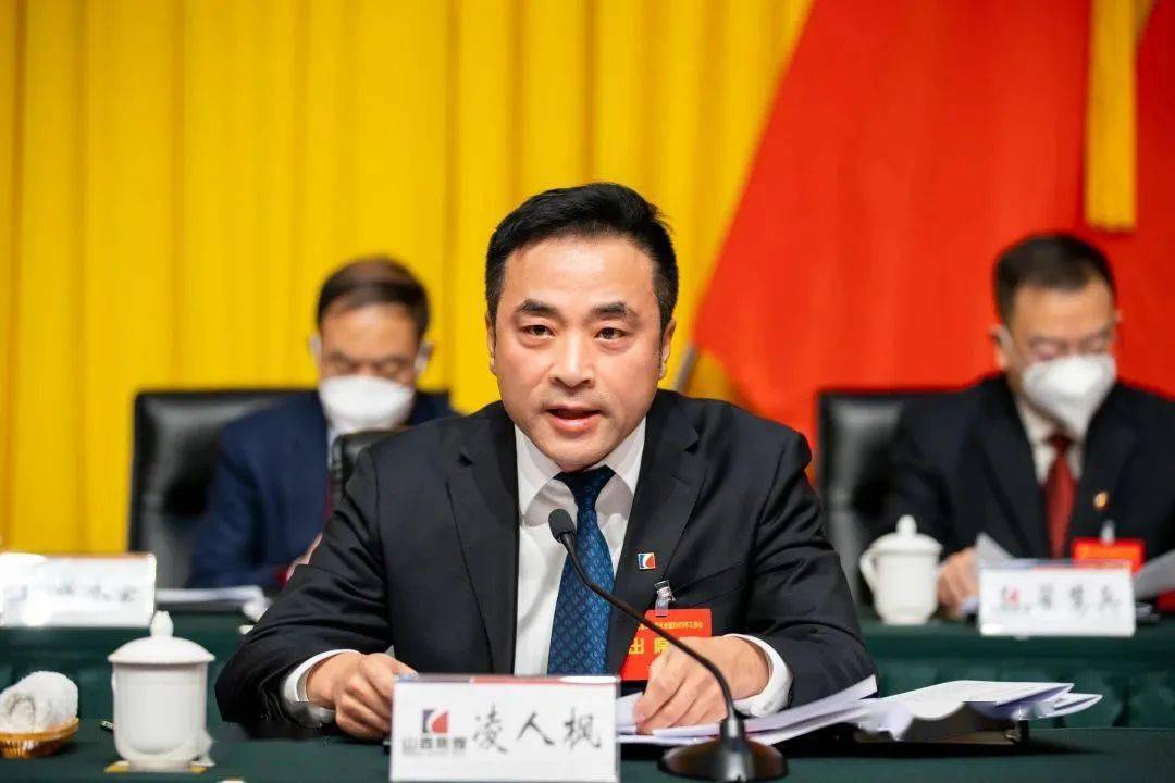 赵建泽强调,建设世界一流炼焦煤企业,必须充分激发干部员工干事创业