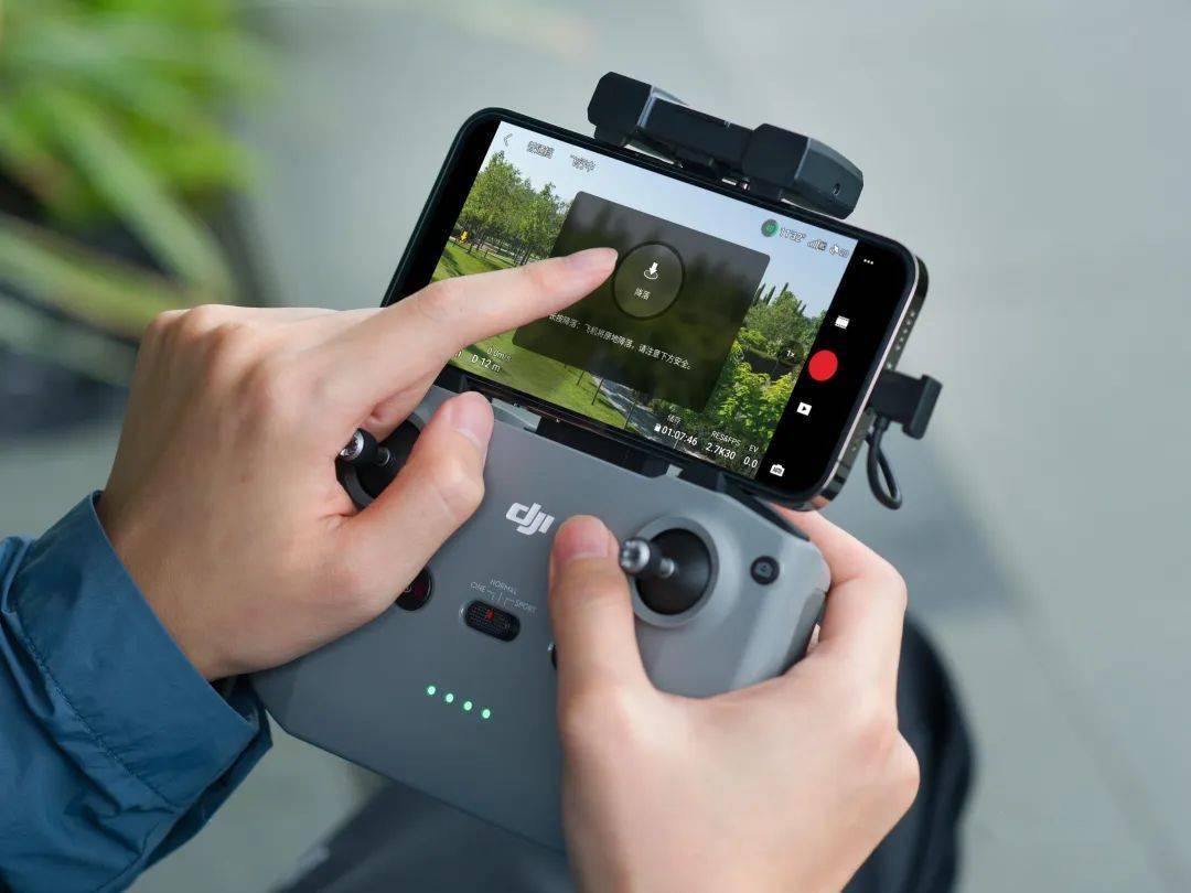 入门无人机尝鲜优选,大疆dji mini 2 se上市!_飞行_重量_画面