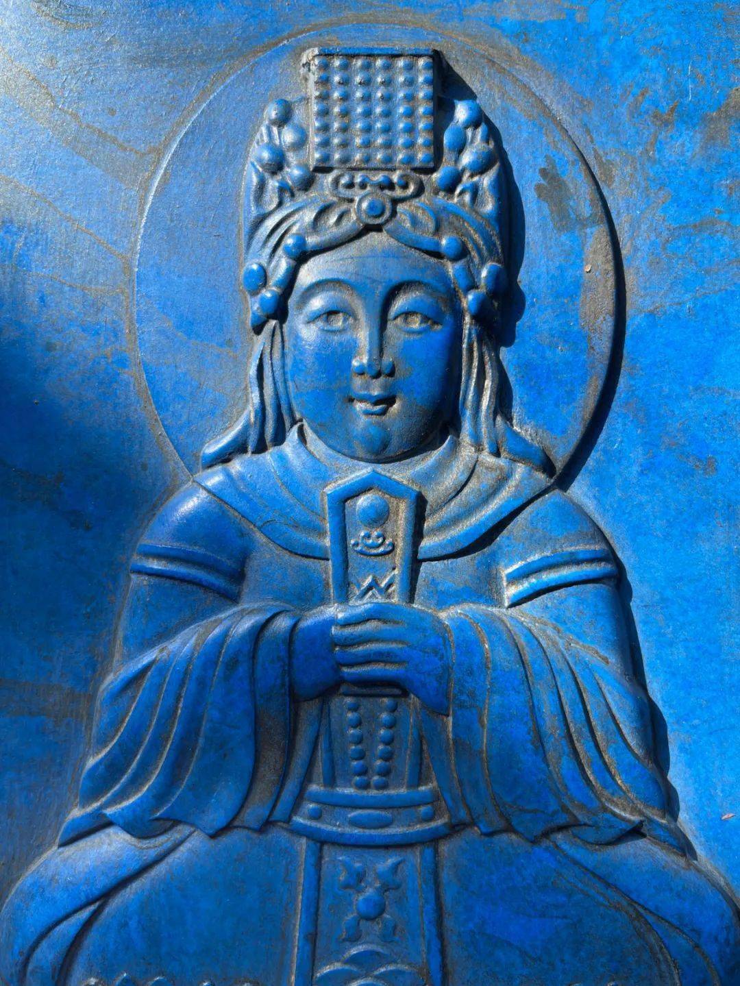 用之美—宗教信徒的美物 ▎精美的王母娘娘挂牌_西王母_青铜_整体