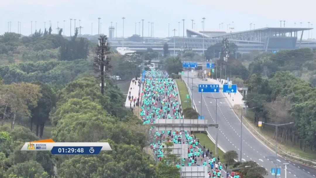 深圳跑起来！深马降生首个中国选手冠军！