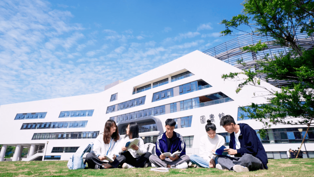 可考取廣州應用科技學院(原廣州大學松田學院),廣東白雲學院等有招收