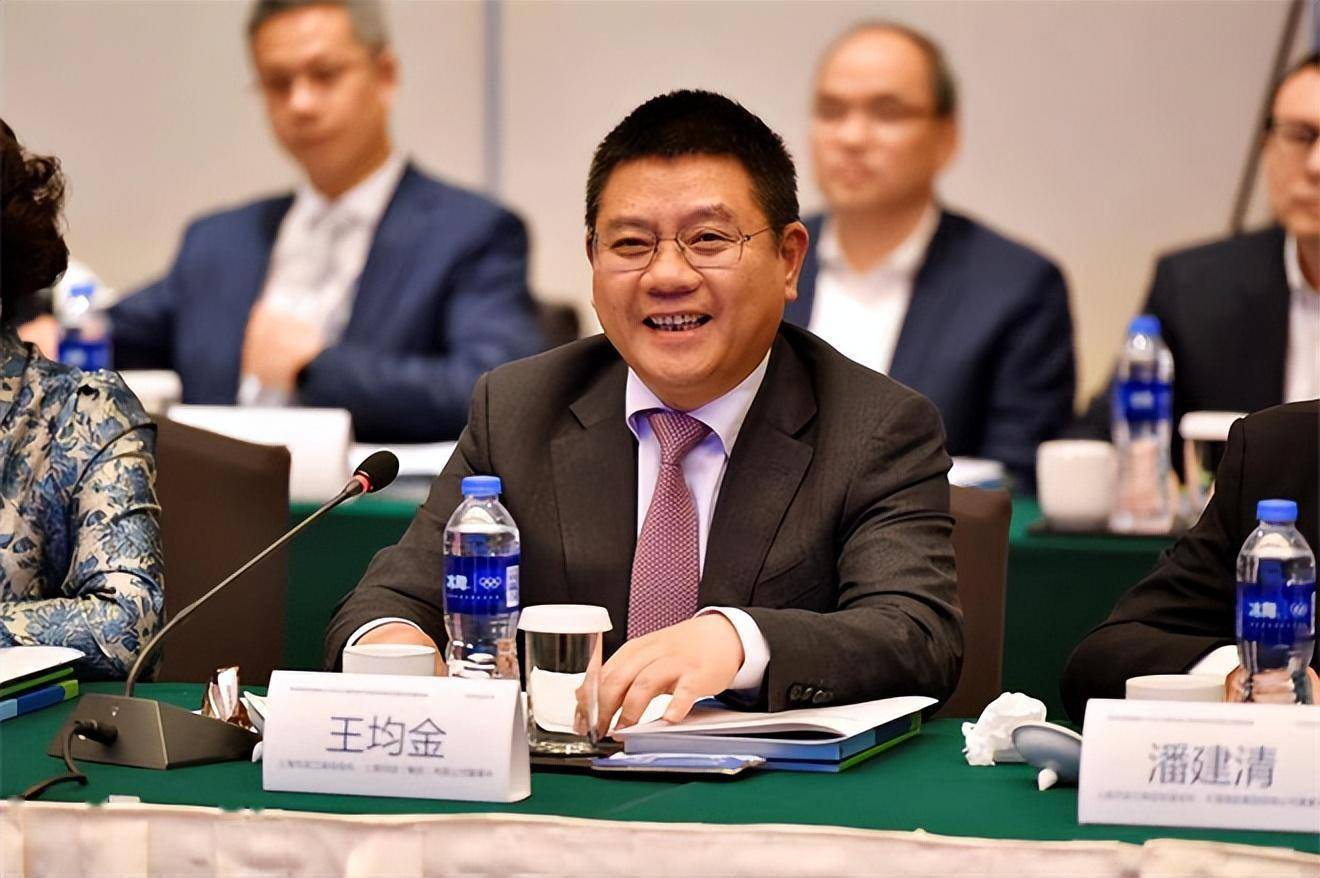上海市浙江商会董事长王均金:开展全方位交流合作 助力西部桥头堡繁荣