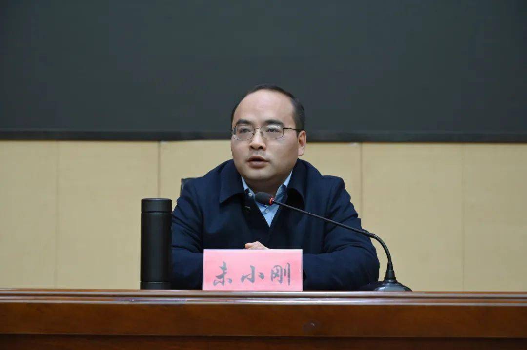 县领导罗剑锋,王宇昕,杨善新,王城辉,胡奎,永平铜矿党委副书记,矿长周