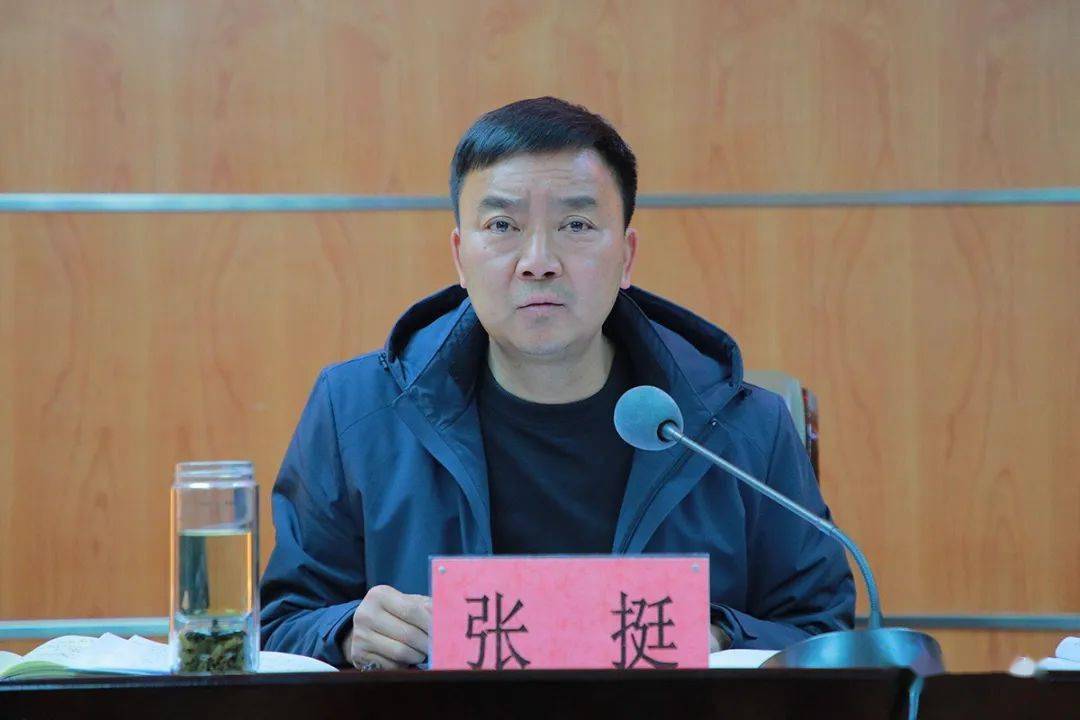 2月27日,县委副书记,县长张挺主持召开祥云县2023年2月经济运行分析