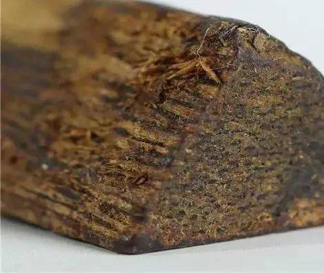 世界最贵的沉香,日本叫"伽罗",中国叫"奇楠"!_香炉_文化_香灰