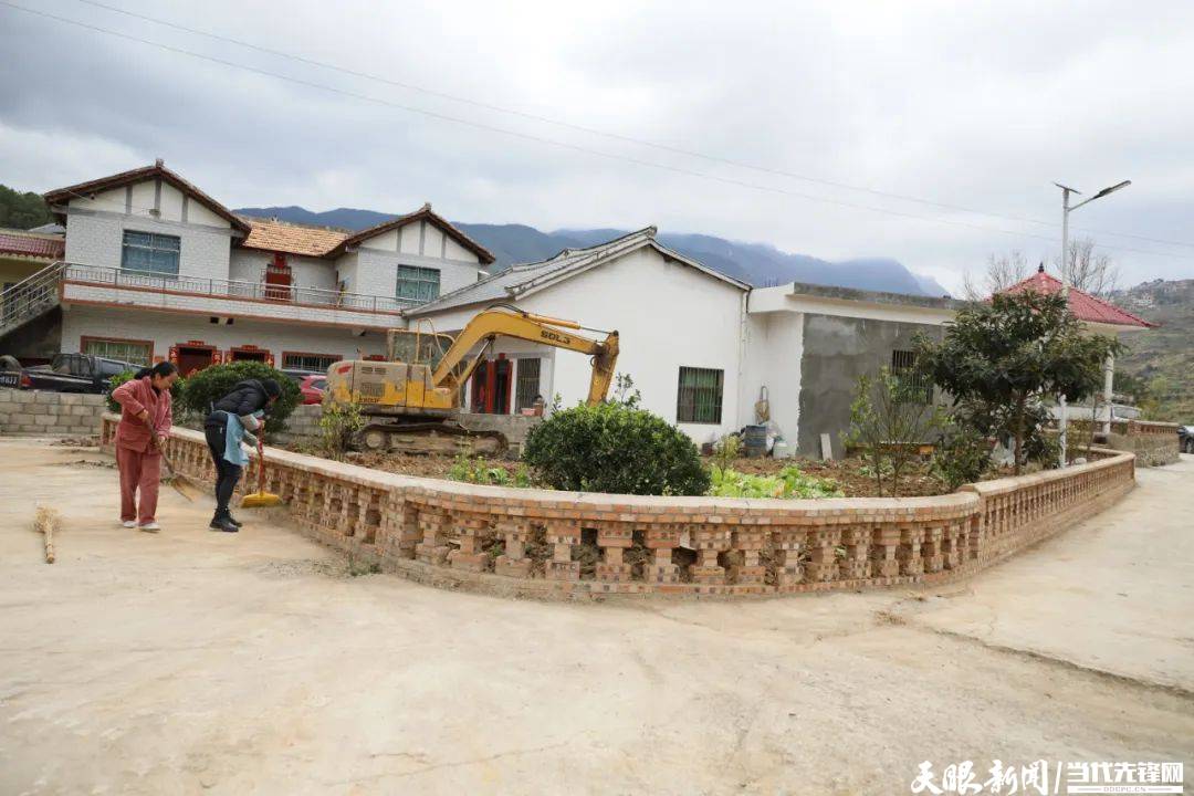 威宁龙场镇:乡村气象新 群众日子美_建设_社区_村民
