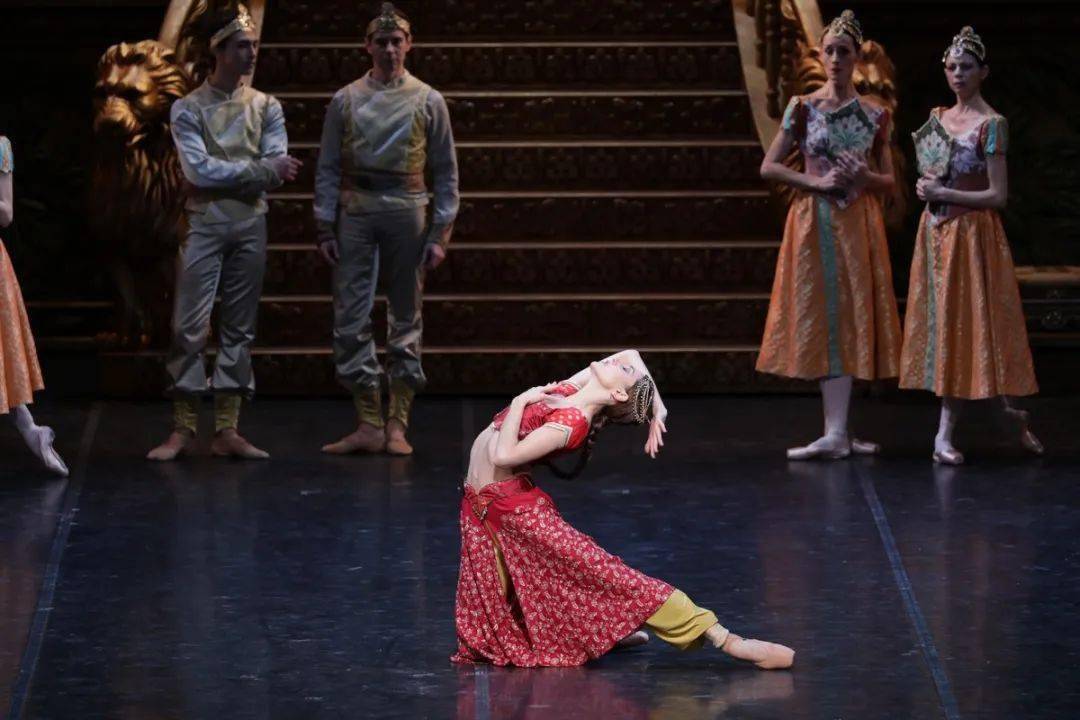 在喜马拉雅山上静止时间,在死亡里获得永恒_芭蕾舞剧_王国_季帕