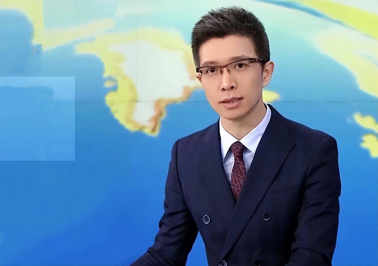 导播画面切错,主持人朱广权未准备就入镜_谭咏麟_时候_演唱会