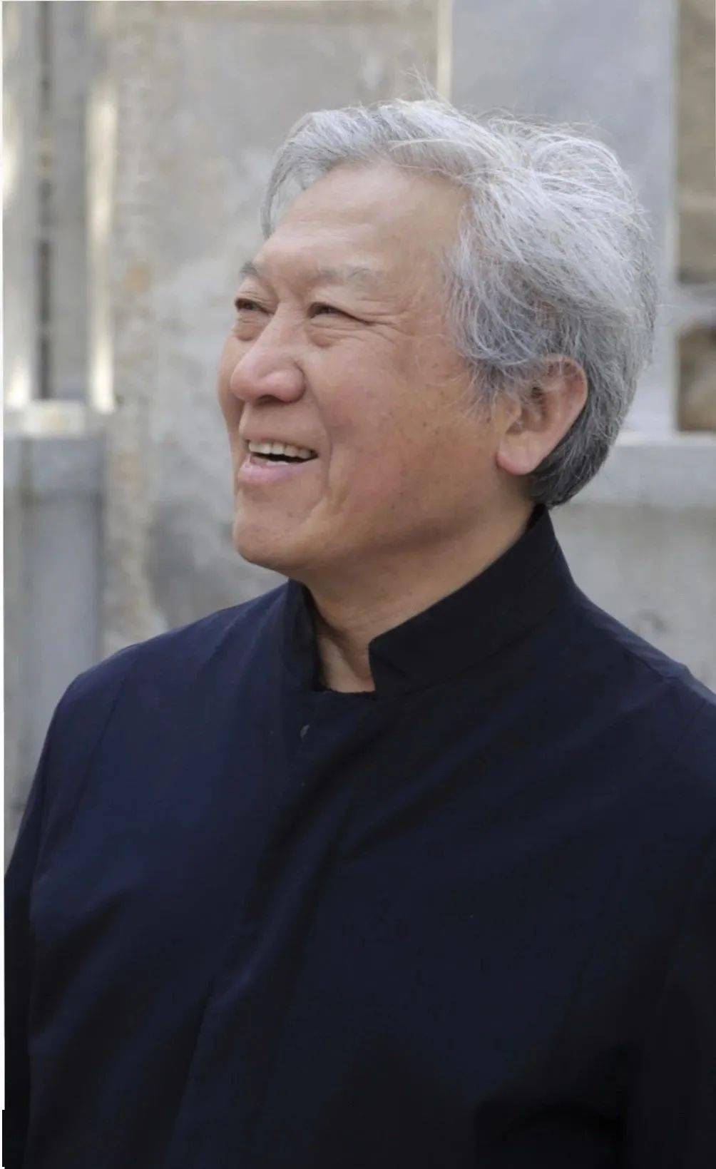 孙雨田先生近照"做一颗永不生锈的螺丝钉!