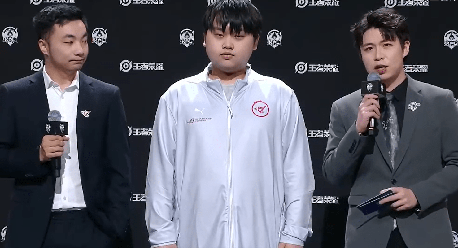 rw侠首次进入s组,梓轩花木兰11-0,小夜:记住我是s组打野_鲁班_世冠