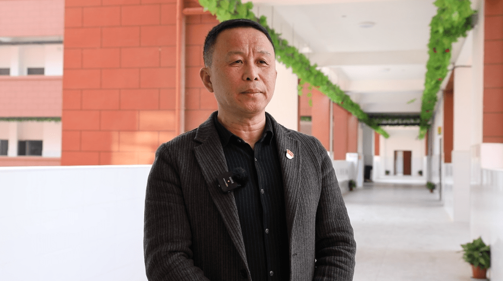 南丰:推进学校教育信息化 促进教育高质量发展_教学设备_教室_计算机