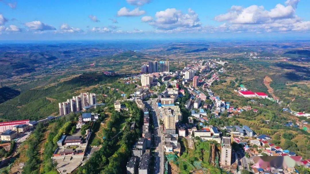 宜君县城宜阳北街的综合管沟项目地处县城中心,是保障城市运营的基础