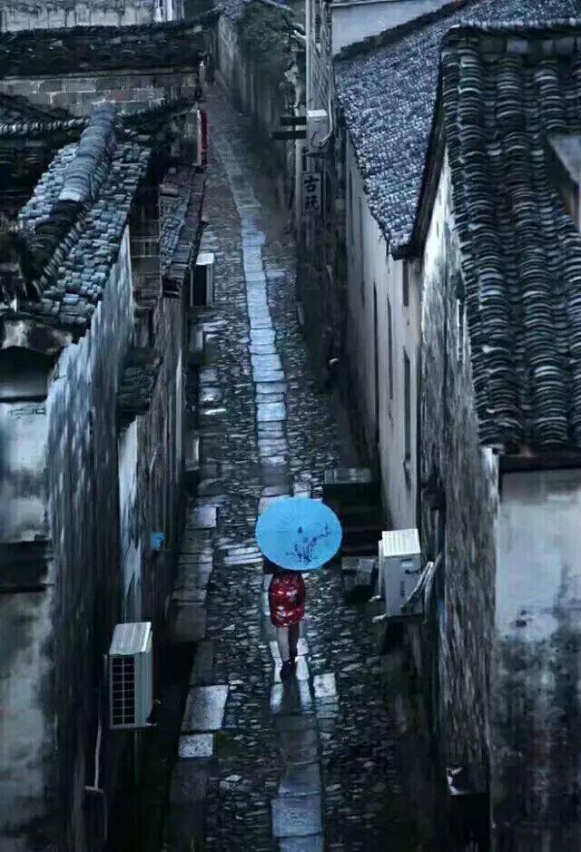 千年雨巷_记忆_烟雨_油纸伞