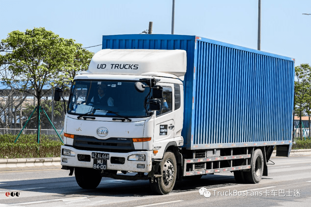 三十年老车依旧坚挺——澳门街头街拍日系卡车_搜狐汽车_搜狐网