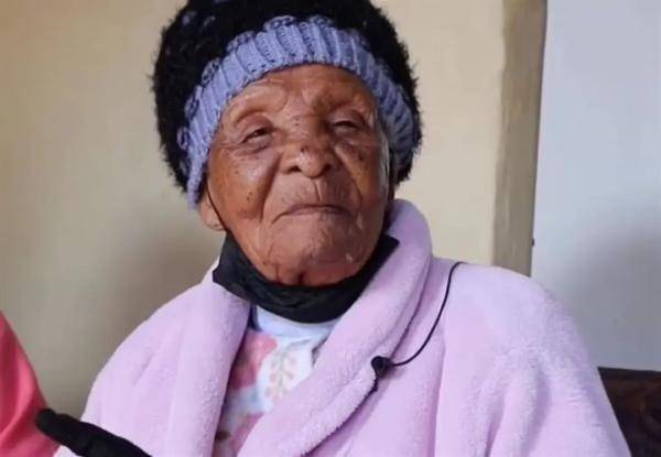 世界最长寿女性去世 享年128岁，经历了3个世纪