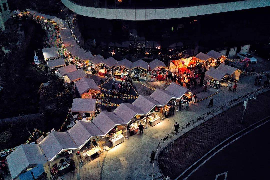 迈进新时代,在人文底蕴之上构建高质量生活方式_广州_城市_海珠广场