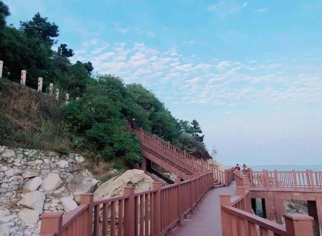 地址:连云港市连云区高公岛街道高公岛村秦山岛秦山岛,位于距连云港8.