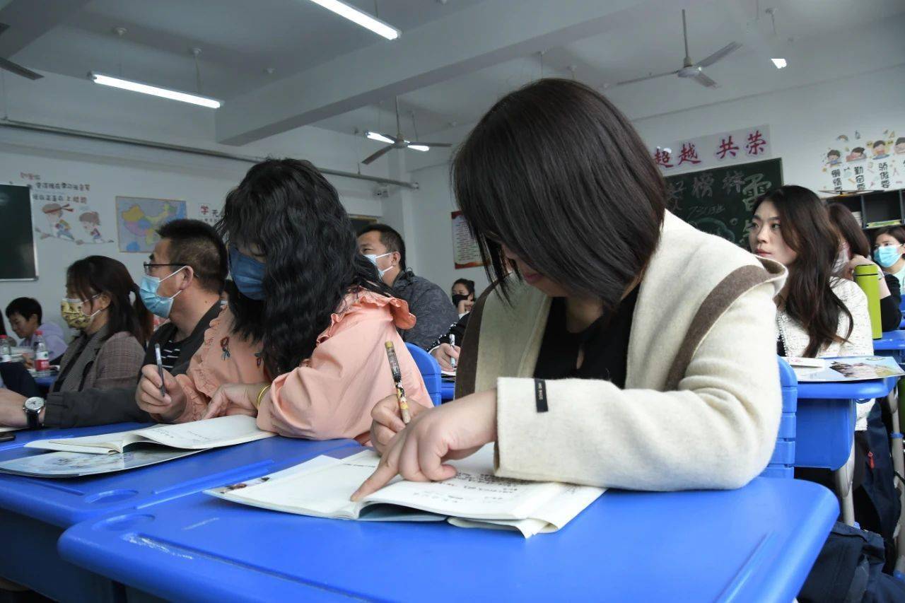 67春日相约 廊坊六中北旺校区开展家长开放日活动_住宿生_人间_成长