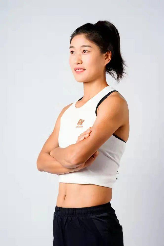 比赛|2:26:28,易居马拉松俱乐部成员李芷萱获名古屋女子马拉松第八名