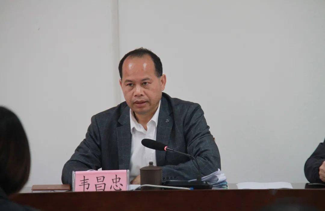 韦昌忠在当选后作讲话时表示,河池市农林水利气象工会将从提高政治