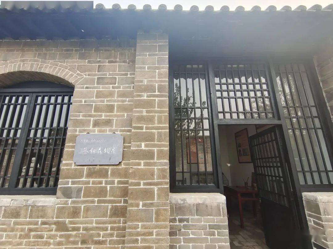 1917年夏,李石曾来布里村看望好友段子均,当时潴龙河涨水,村民们堵筑