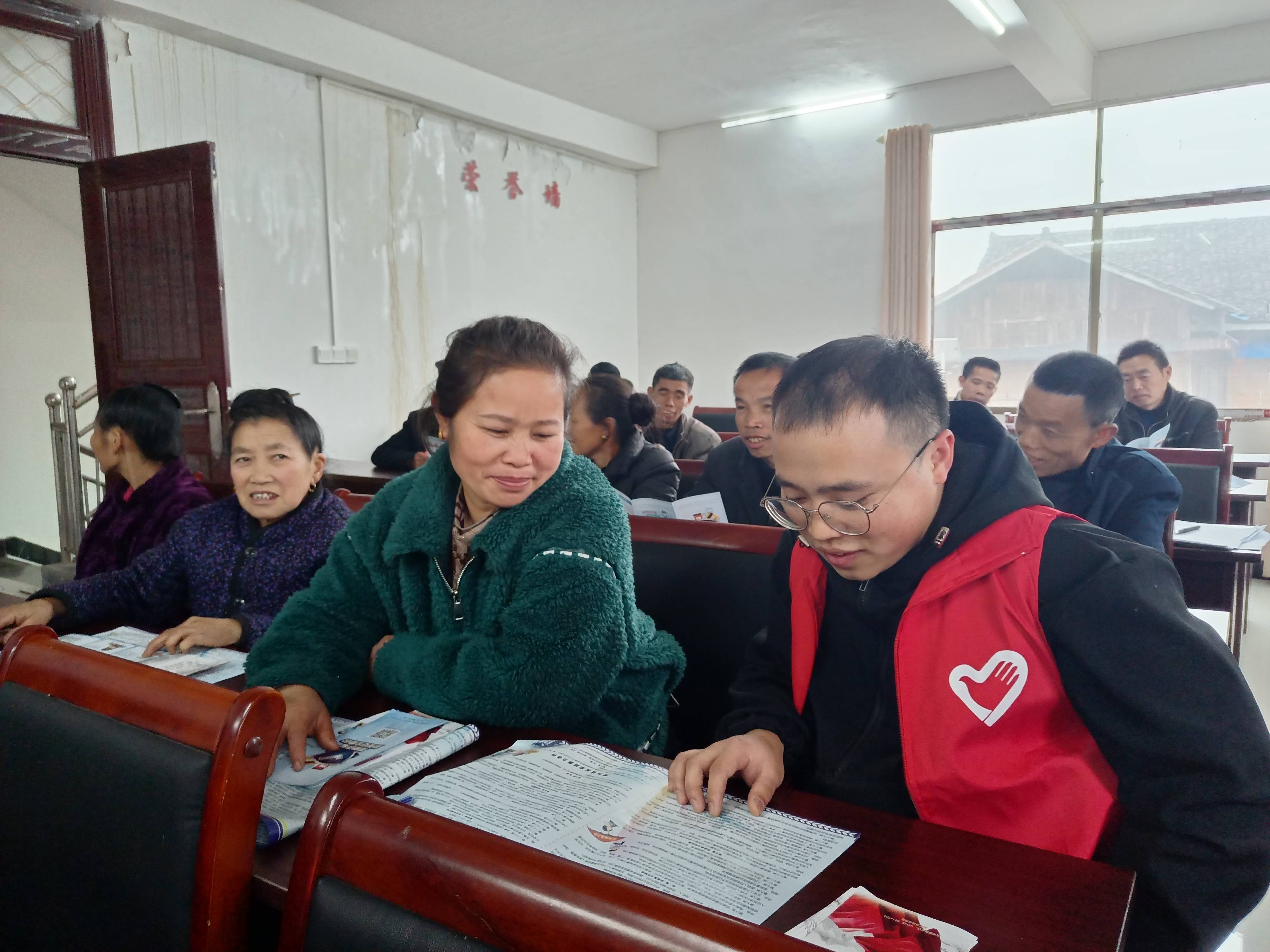 从江县秀塘乡：深化“一中心一张网十联户”机造运行 全面保障秀塘安然不变