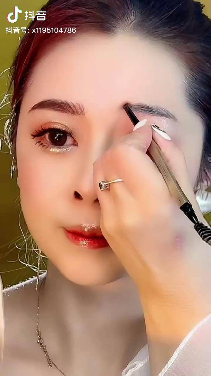 仿真眉画法,细笔芯眉笔画出根根分明线条眉眉笔 眉毛画法教程