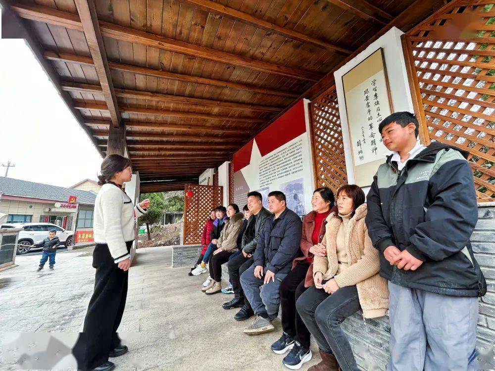 林城镇代表在行动 | 施小红:听民声,访民情!履职尽责显担当!