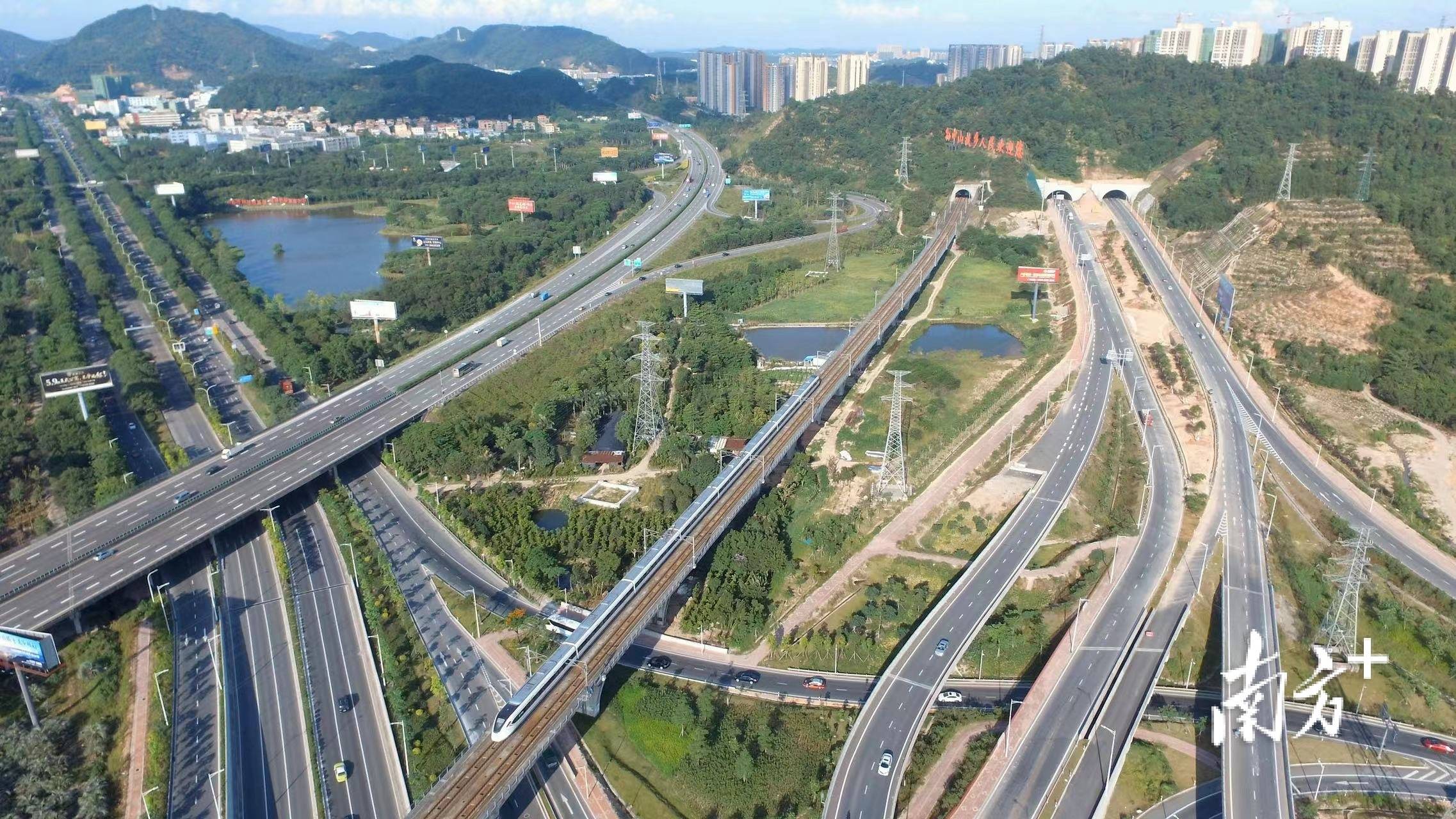 深中城际也要来了?中山交通一路"狂飙"_深圳市_发展_建设